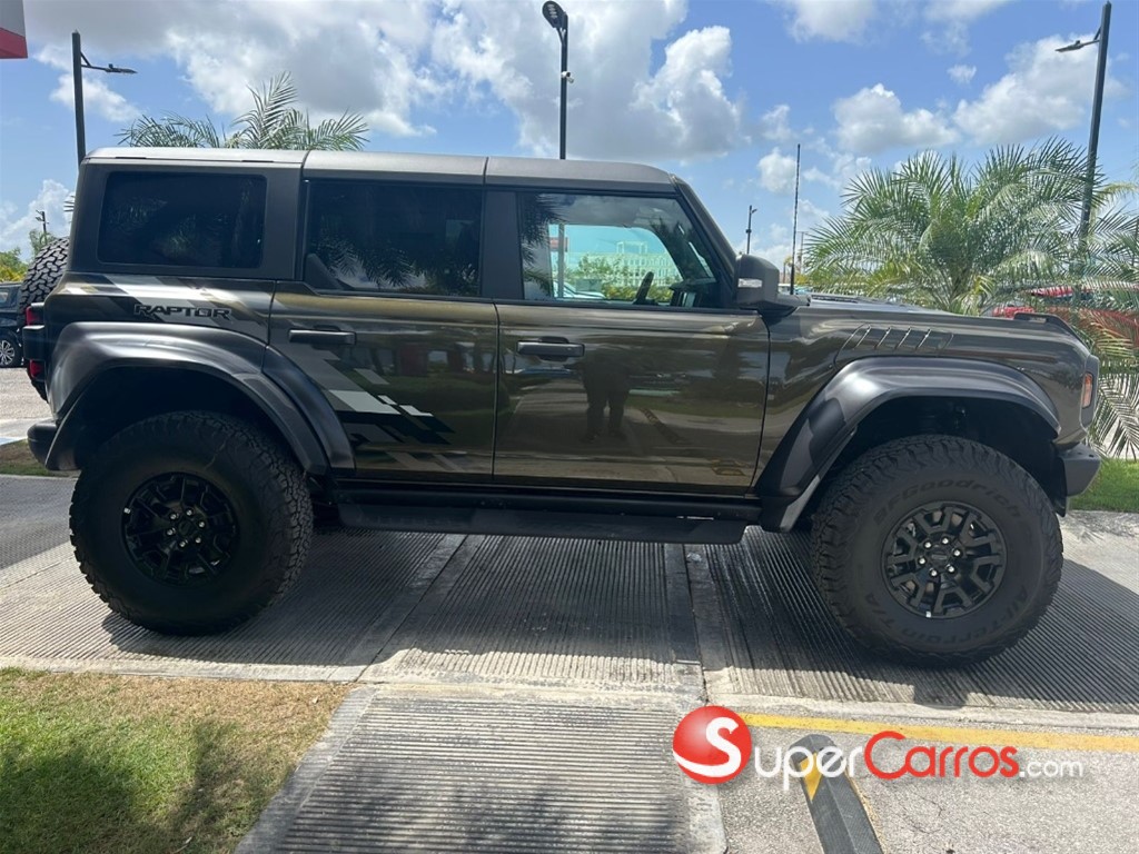 2025 Ford Bronco Raptor — foto 7 / 9