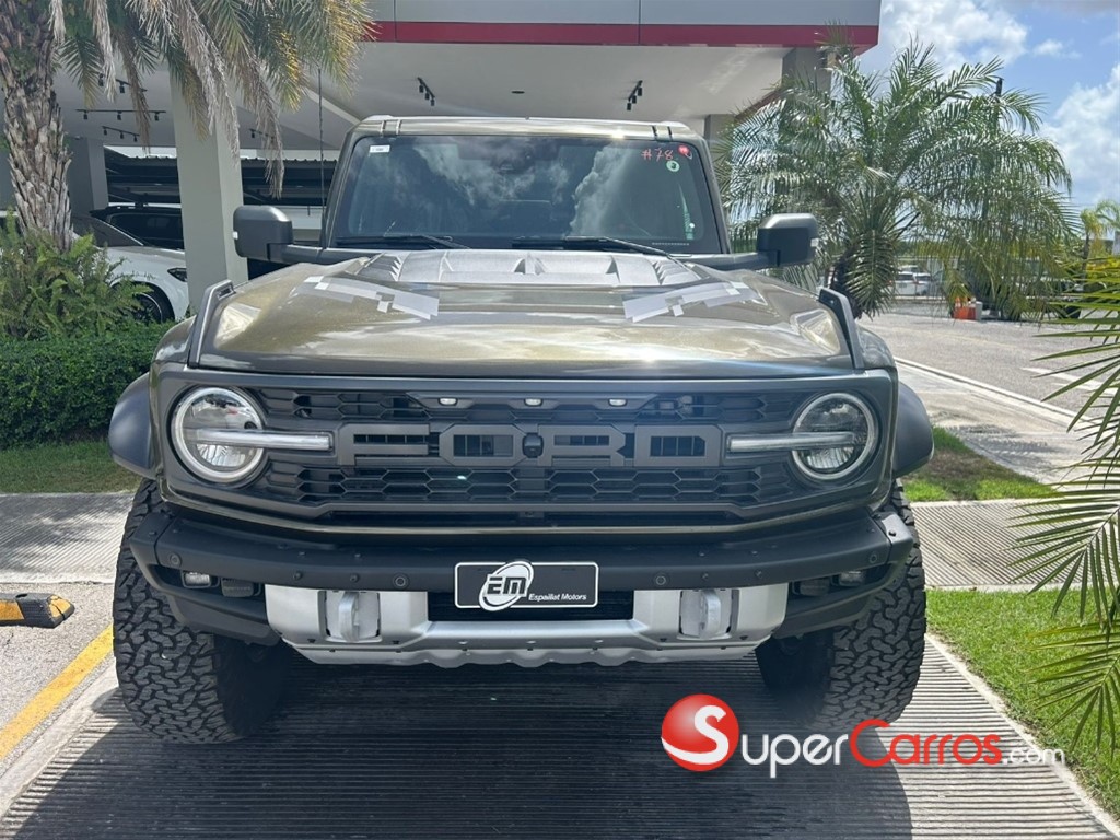 2025 Ford Bronco Raptor — foto 8 / 9