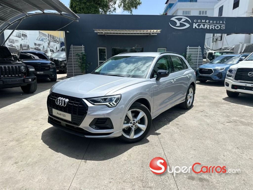 2025 Audi Q3 35 TFSI Advance Plus — foto 2 / 12