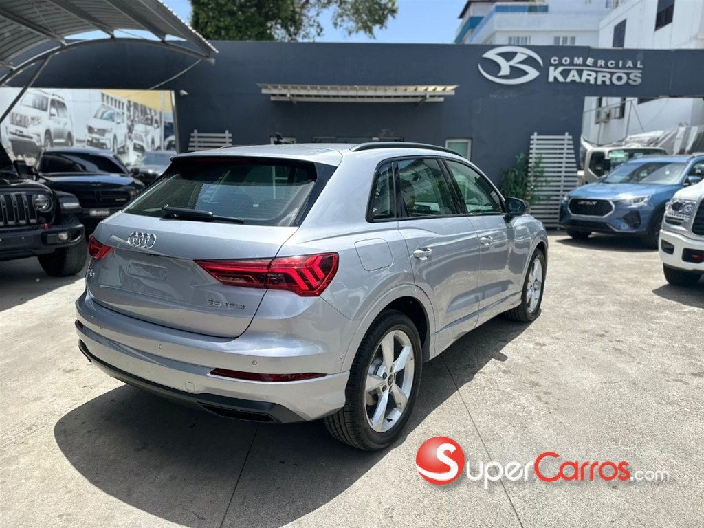 2025 Audi Q3 35 TFSI Advance Plus — foto 4 / 12