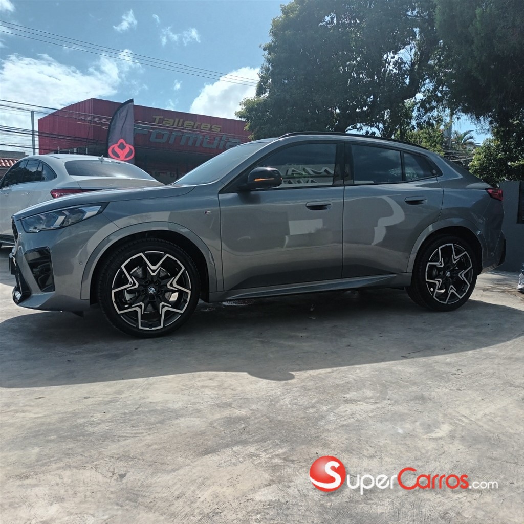 2026 BMW X 2 M sport — foto 5 / 12