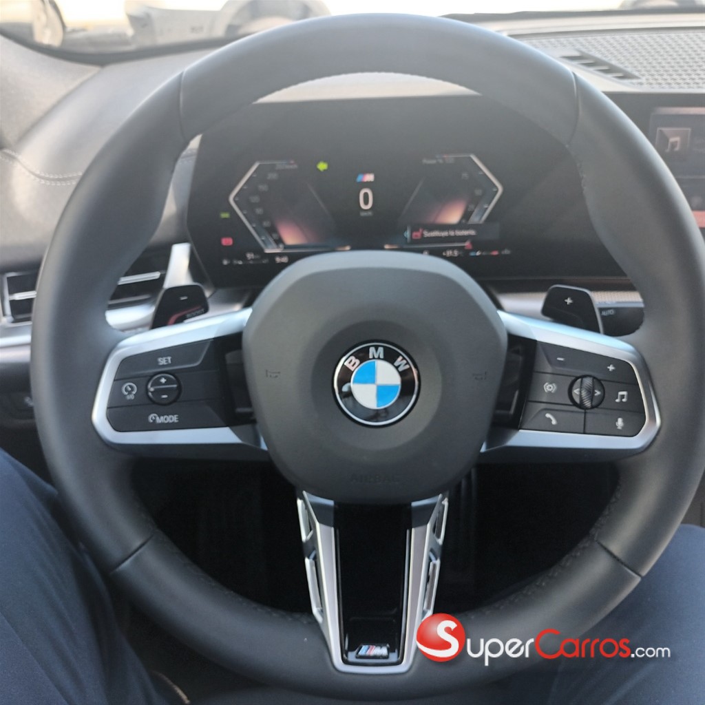 2026 BMW X 2 M sport — foto 8 / 12