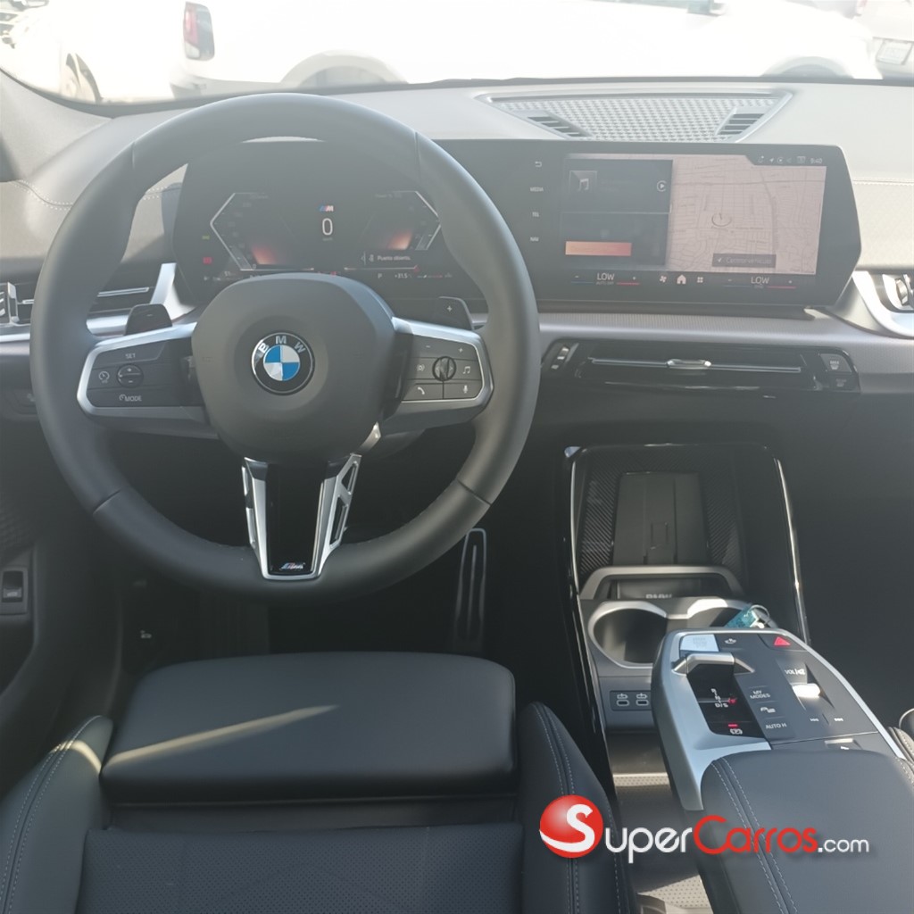 2026 BMW X 2 M sport — foto 10 / 12