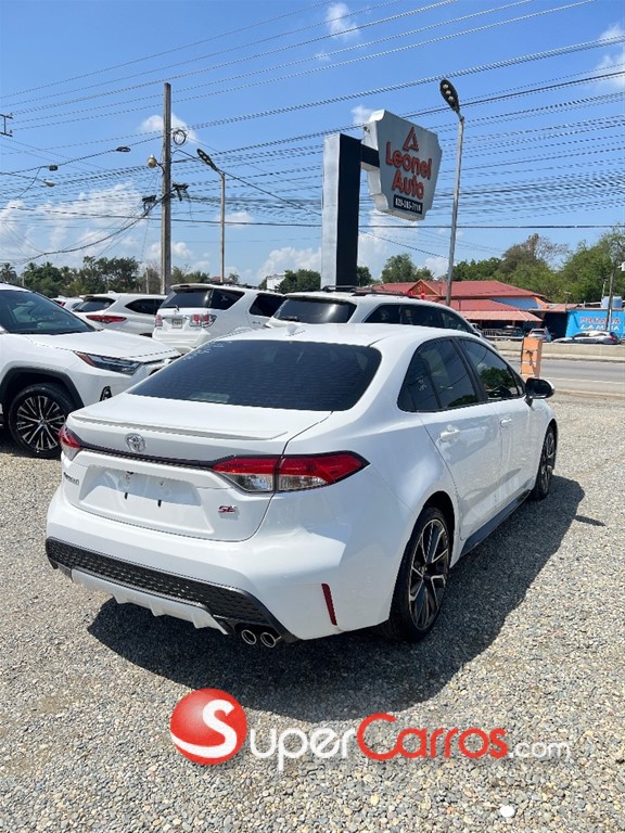 2020 Toyota Corolla SE — foto 4 / 11