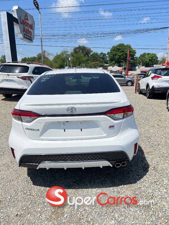 2020 Toyota Corolla SE — foto 5 / 11