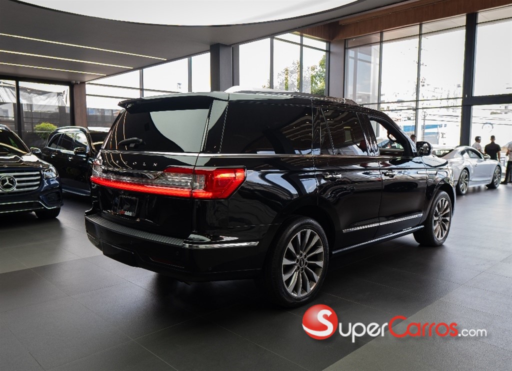2020 Lincoln Navigator — foto 5 / 7