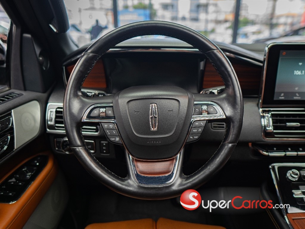 2020 Lincoln Navigator — foto 6 / 7