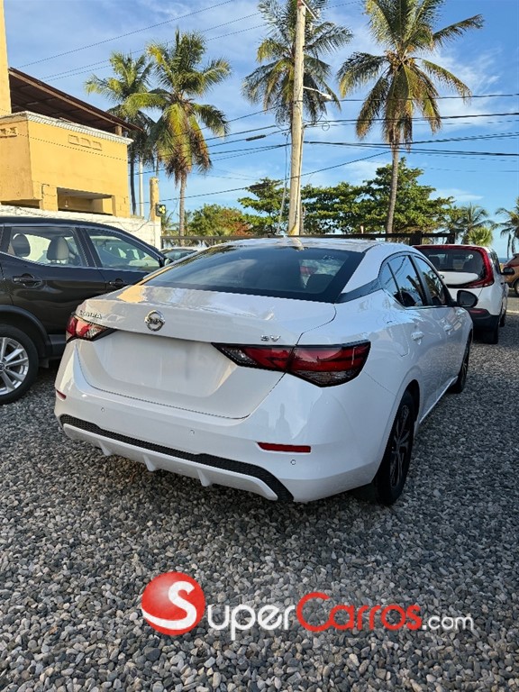 2020 Nissan Sentra SV — foto 3 / 8