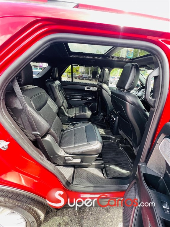 2020 Ford Explorer Limited — foto 10 / 12