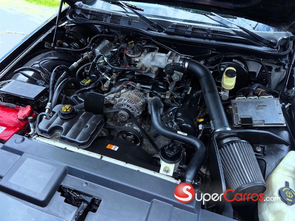 2010 Ford Crown Victoria Police Interceptor — foto 2 / 12
