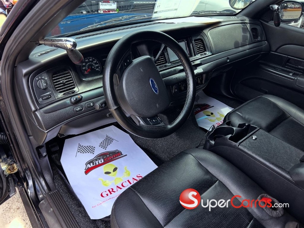 2010 Ford Crown Victoria Police Interceptor — foto 6 / 12