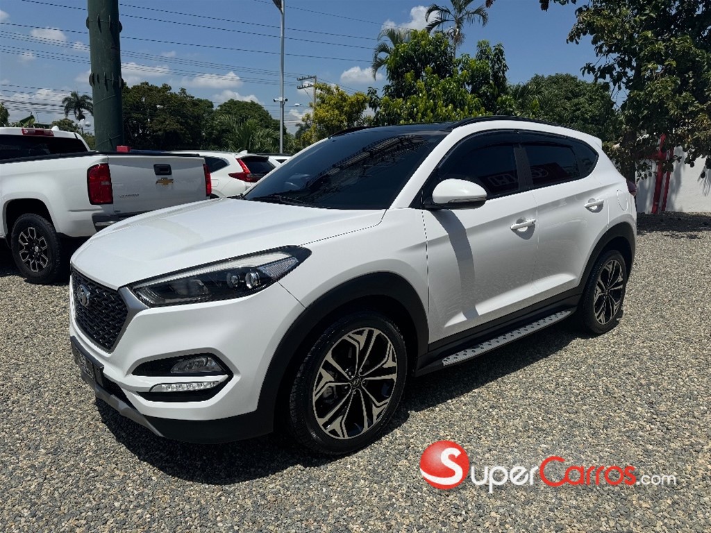 2018 Hyundai Tucson LIMITED — foto 2 / 8