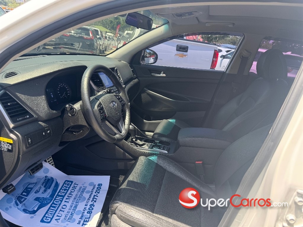 2018 Hyundai Tucson LIMITED — foto 6 / 8