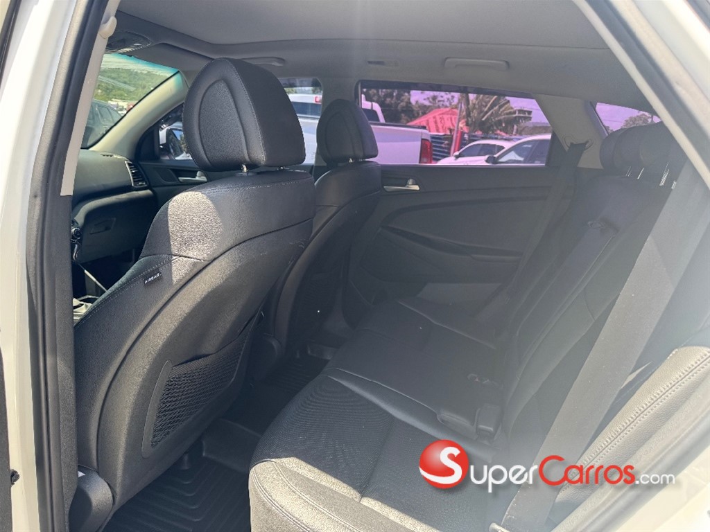 2018 Hyundai Tucson LIMITED — foto 7 / 8