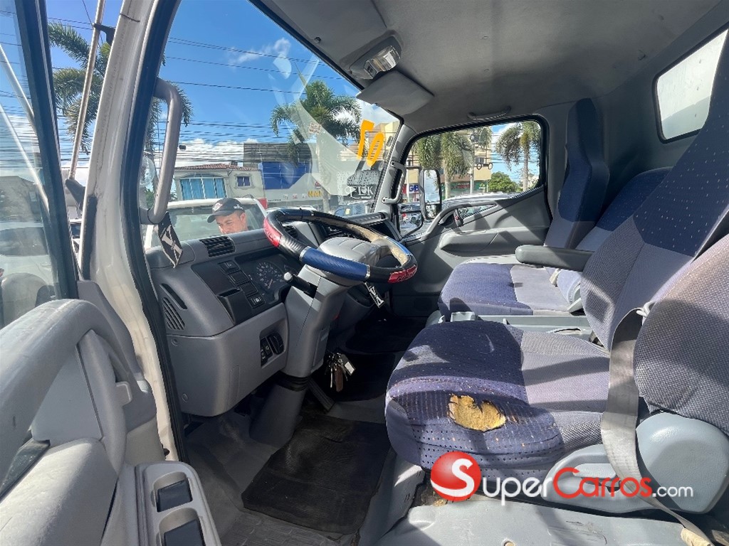 2007 Mitsubishi Motors Fuso — foto 6 / 7