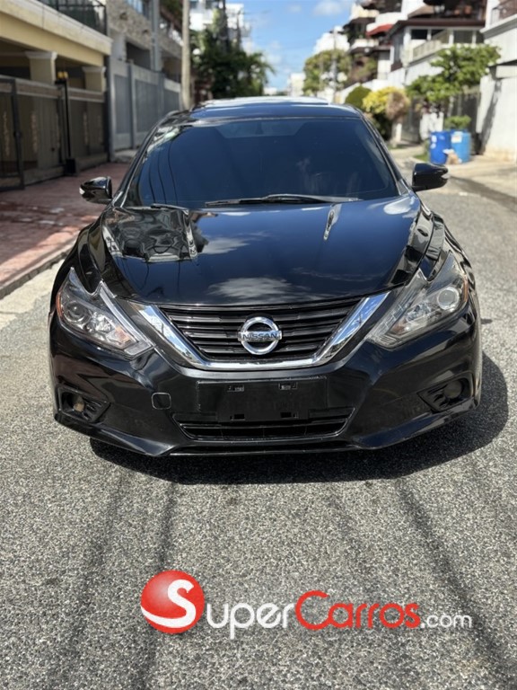 2017 Nissan Altima SL — foto 3 / 10