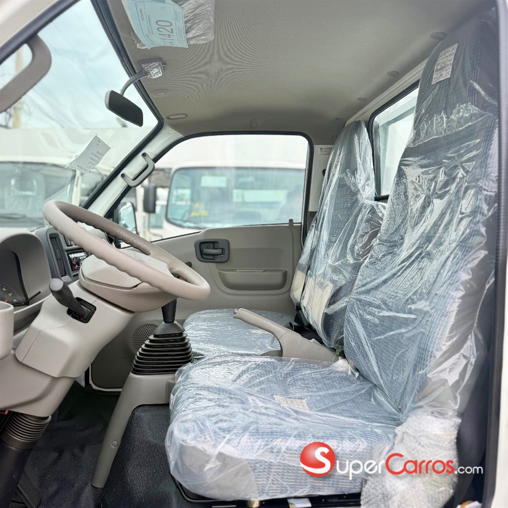 2026 Isuzu Traviz 10 Pies — foto 10 / 10