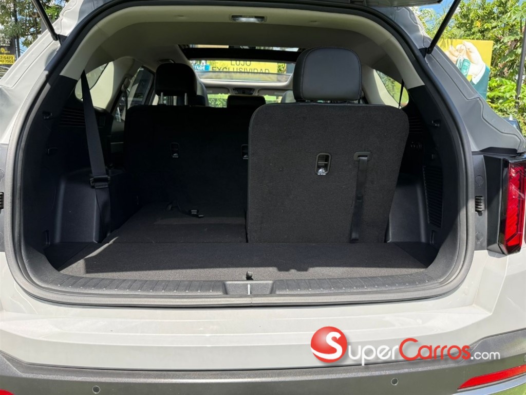 2025 Kia Sorento S — foto 8 / 12