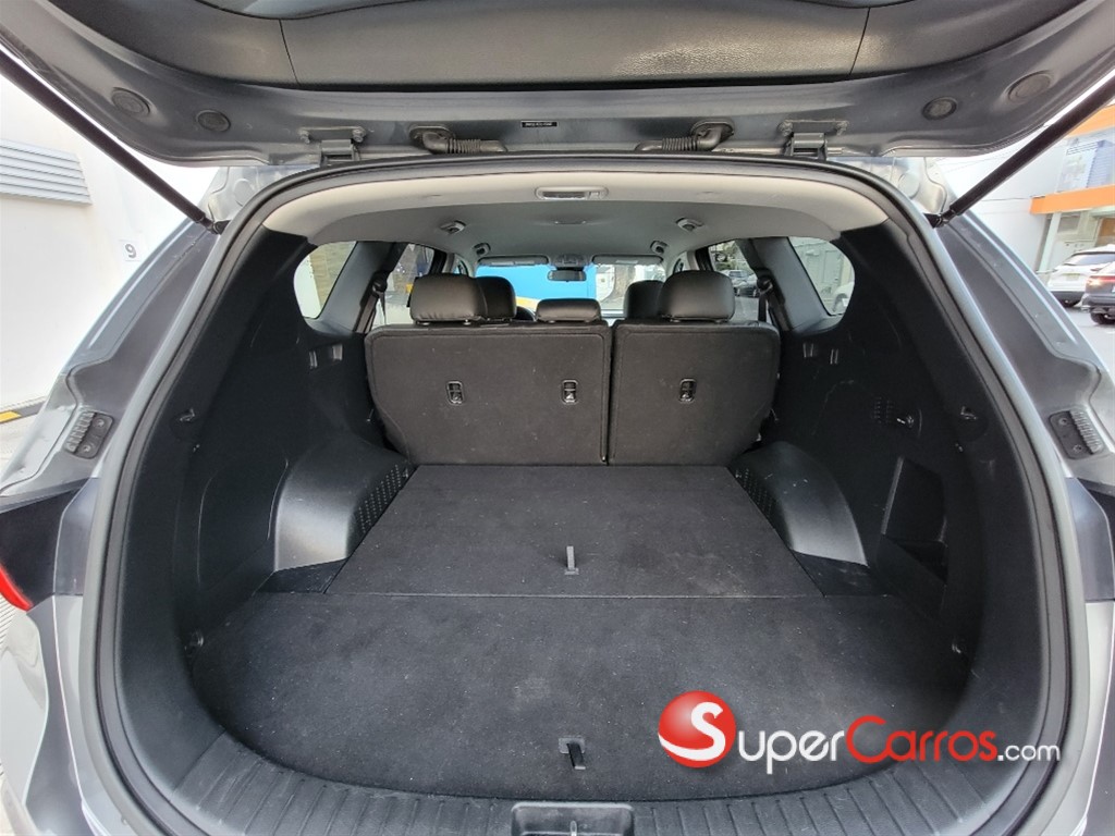 2020 Hyundai Santa Fe — foto 9 / 10