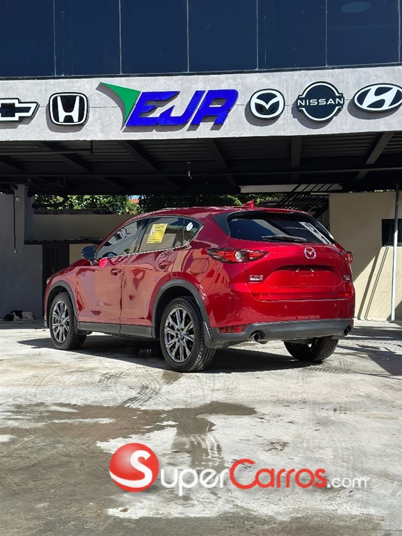 2021 Mazda CX-5 Signature — foto 3 / 7