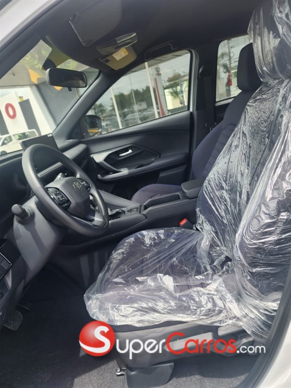 2024 Toyota Yaris Cross Full Híbrido — foto 10 / 12