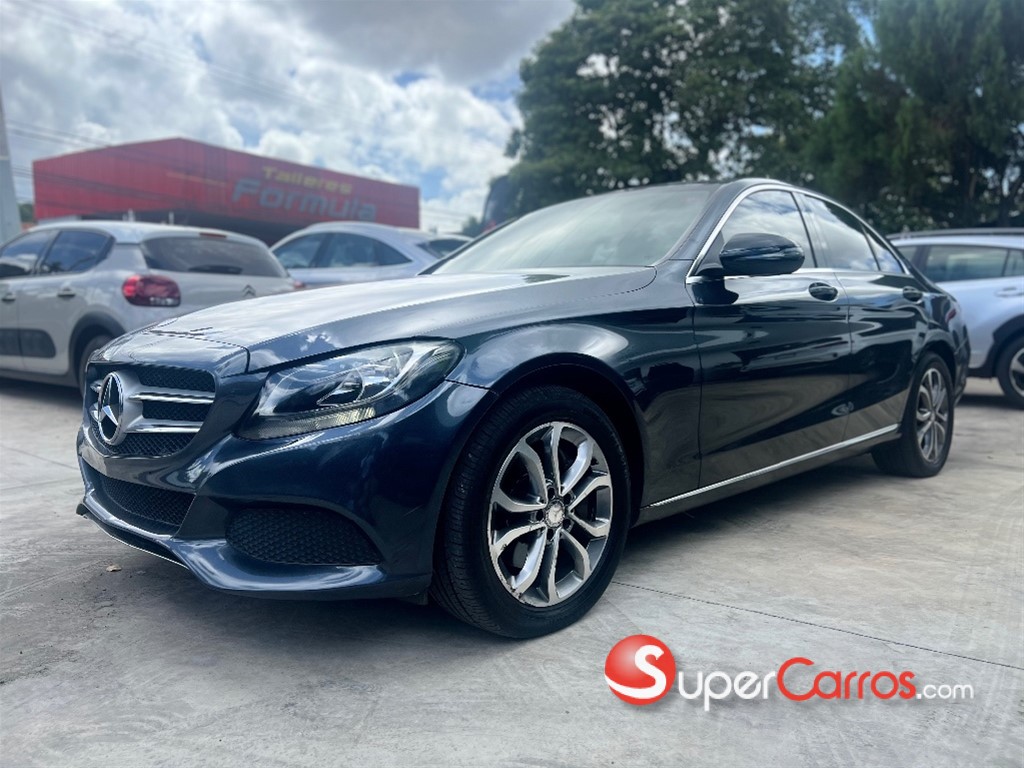 2016 Mercedes-Benz Clase C 250 — foto 2 / 10