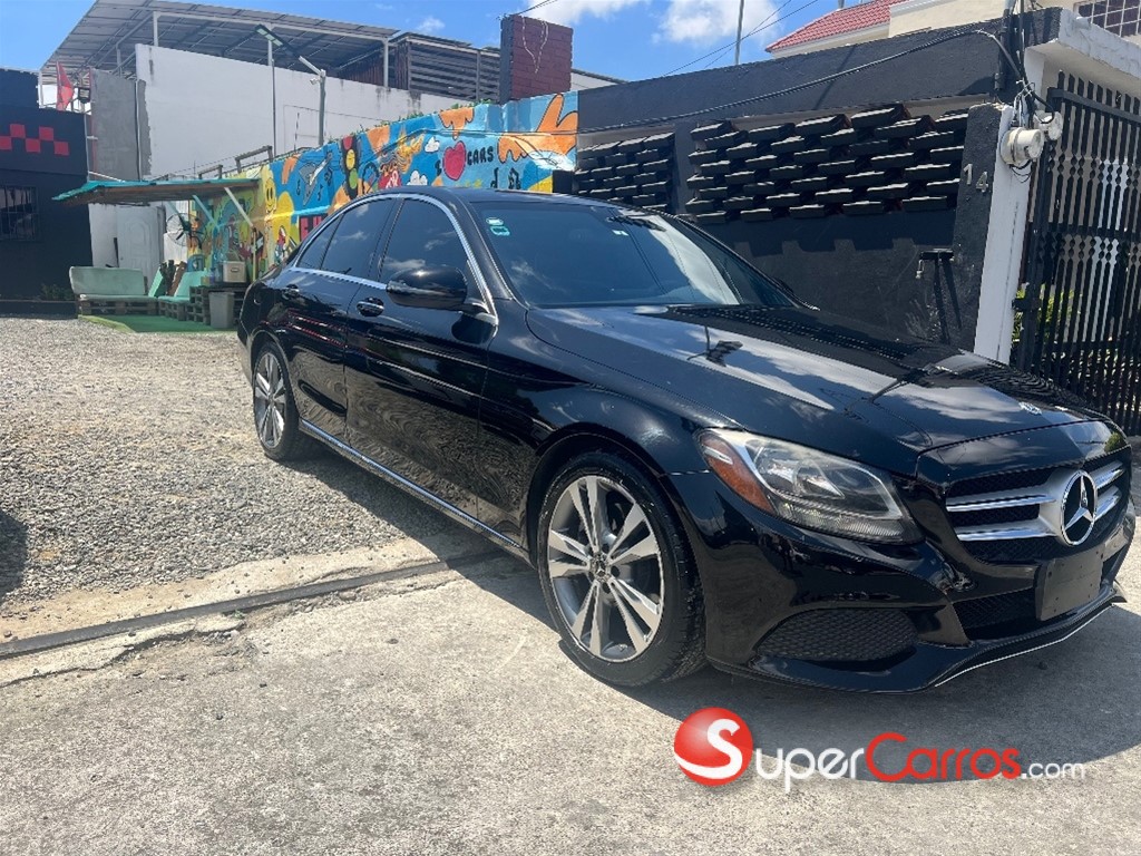 2018 Mercedes-Benz Clase C 300 — foto 3 / 12