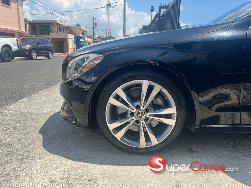 2018 Mercedes-Benz Clase C 300 — foto 11 / 12
