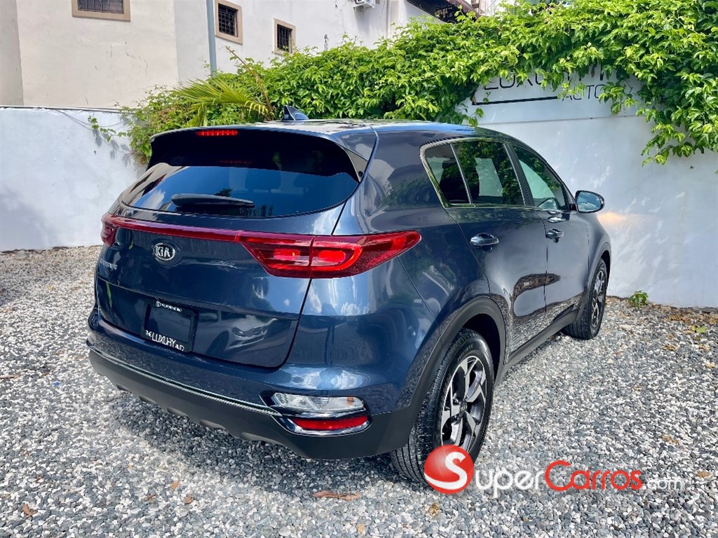 2020 Kia Sportage EX — foto 6 / 11