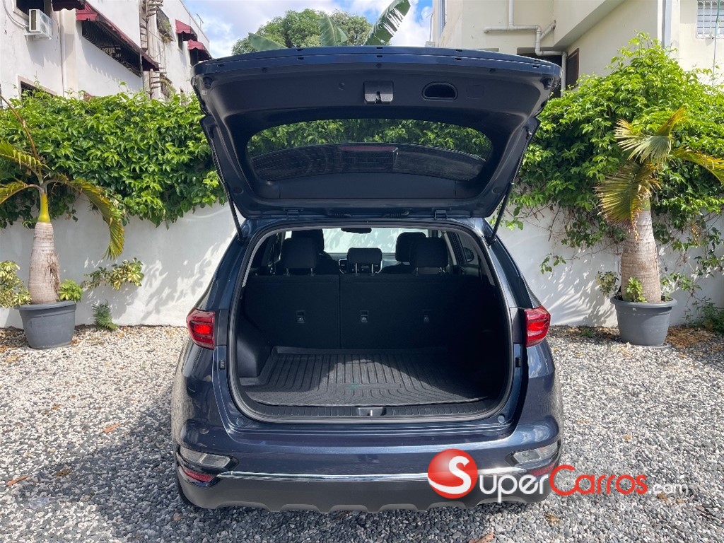 2020 Kia Sportage EX — foto 7 / 11
