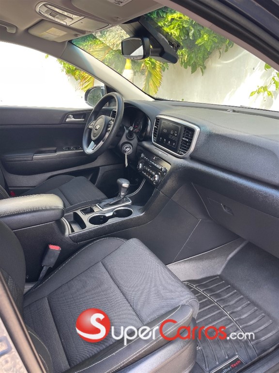 2020 Kia Sportage EX — foto 9 / 11
