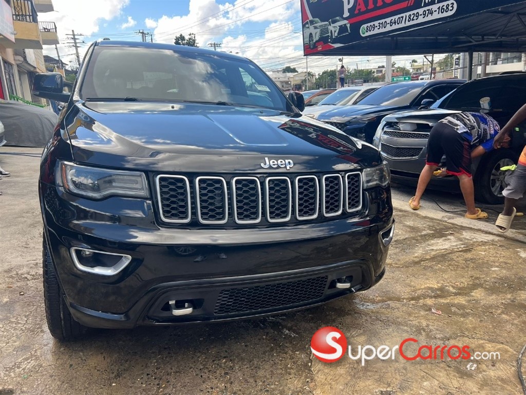 2018 Jeep Grand Cherokee Sterling Edition — foto 3 / 12