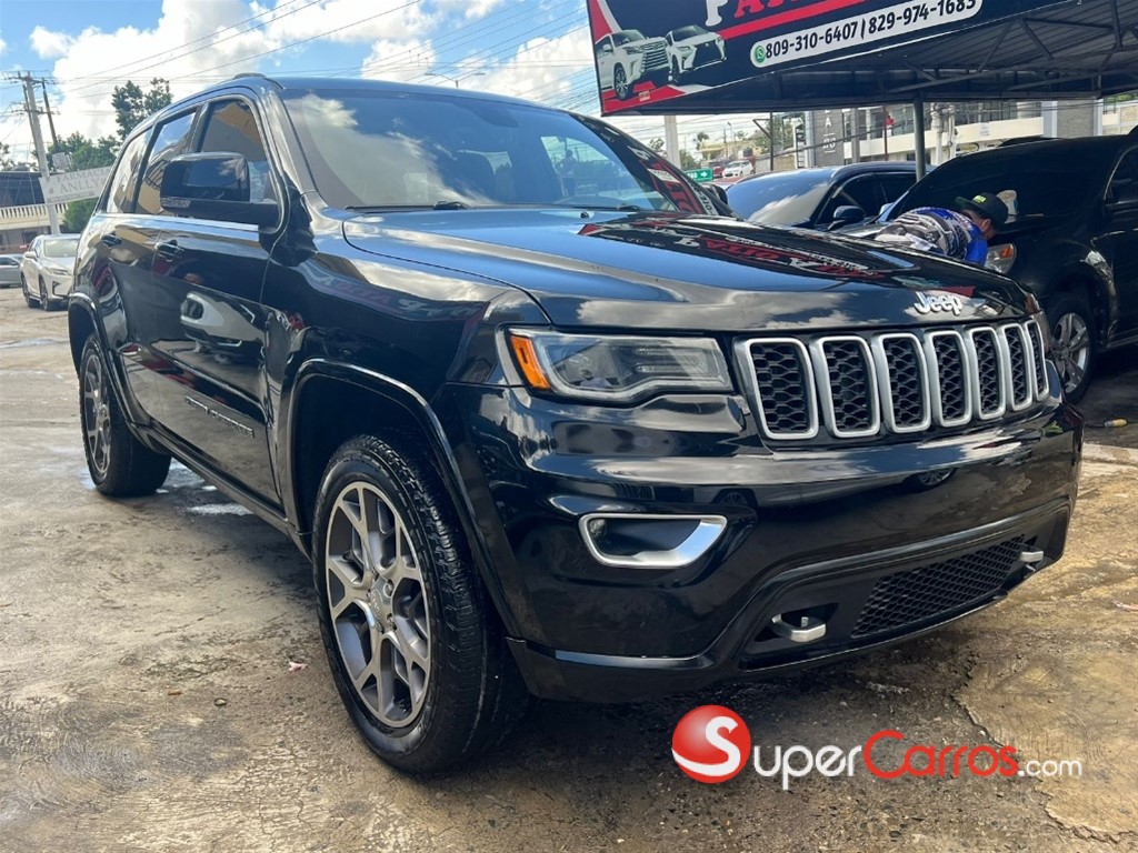 2018 Jeep Grand Cherokee Sterling Edition — foto 10 / 12