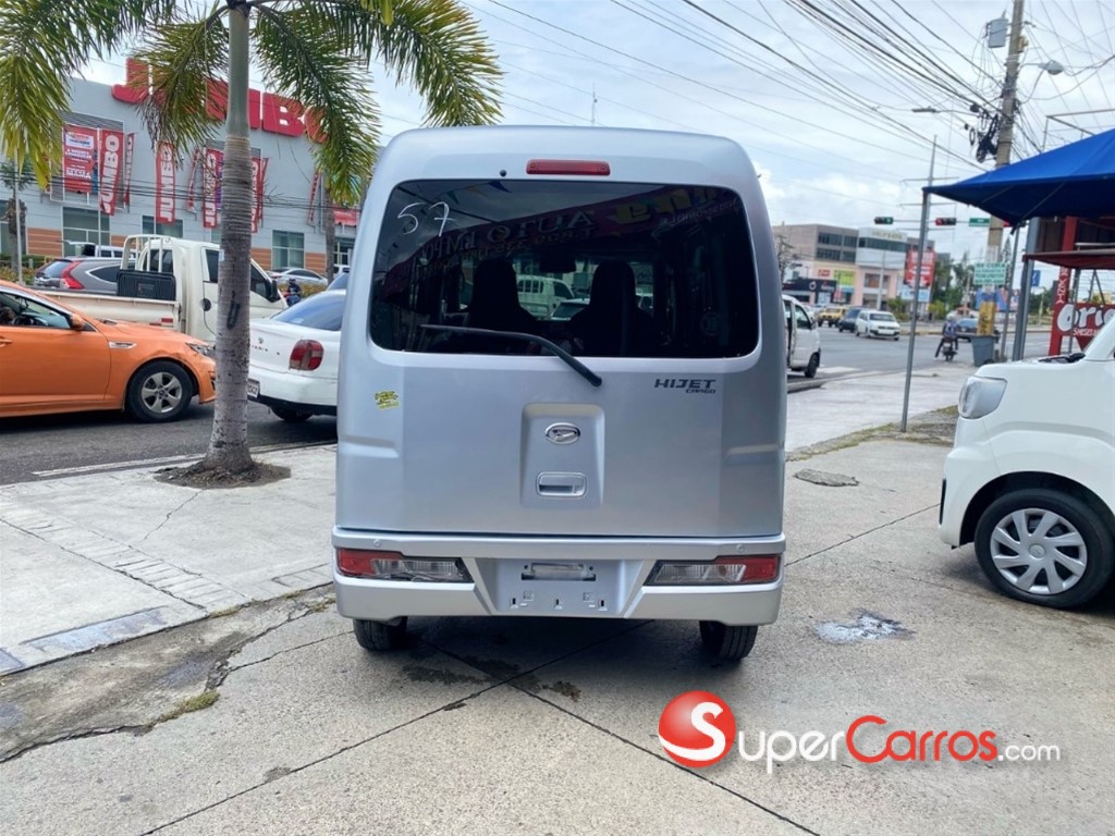 2021 Daihatsu Hijet — foto 5 / 10