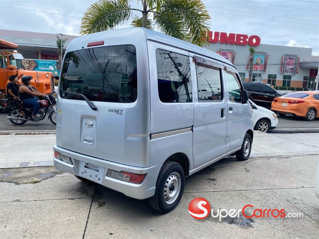 2021 Daihatsu Hijet — foto 6 / 10