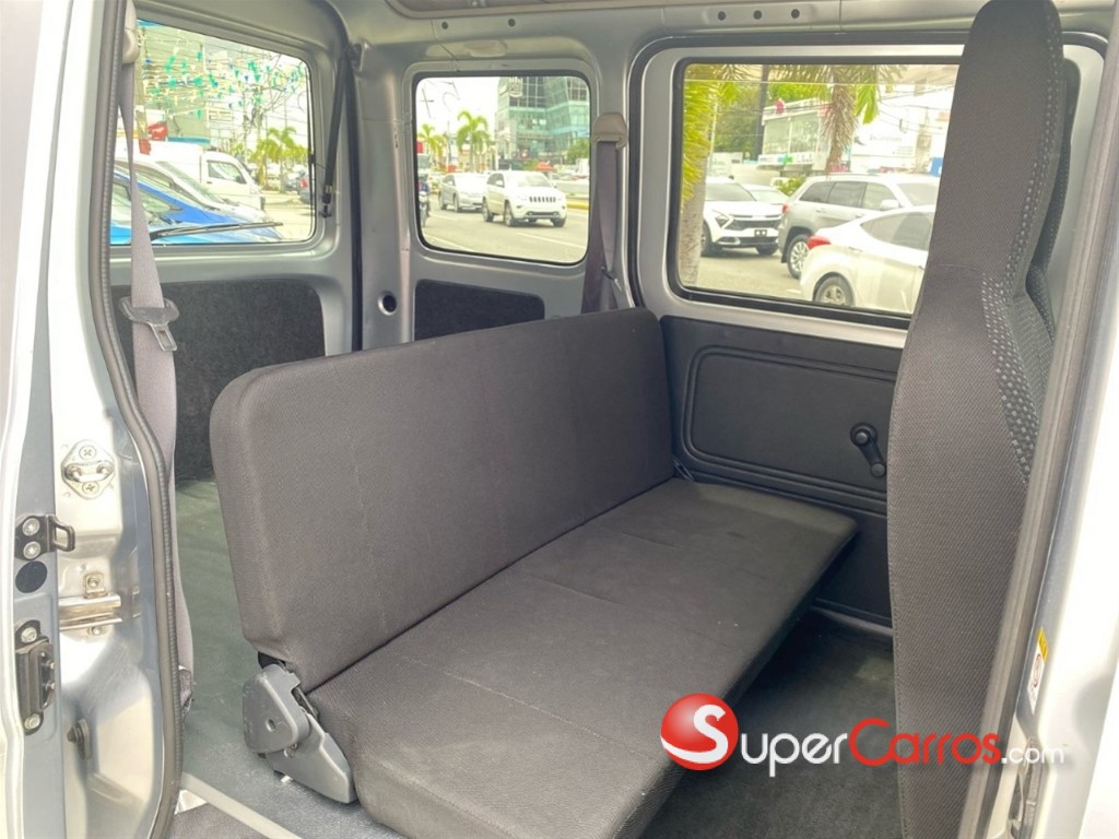 2021 Daihatsu Hijet — foto 10 / 10