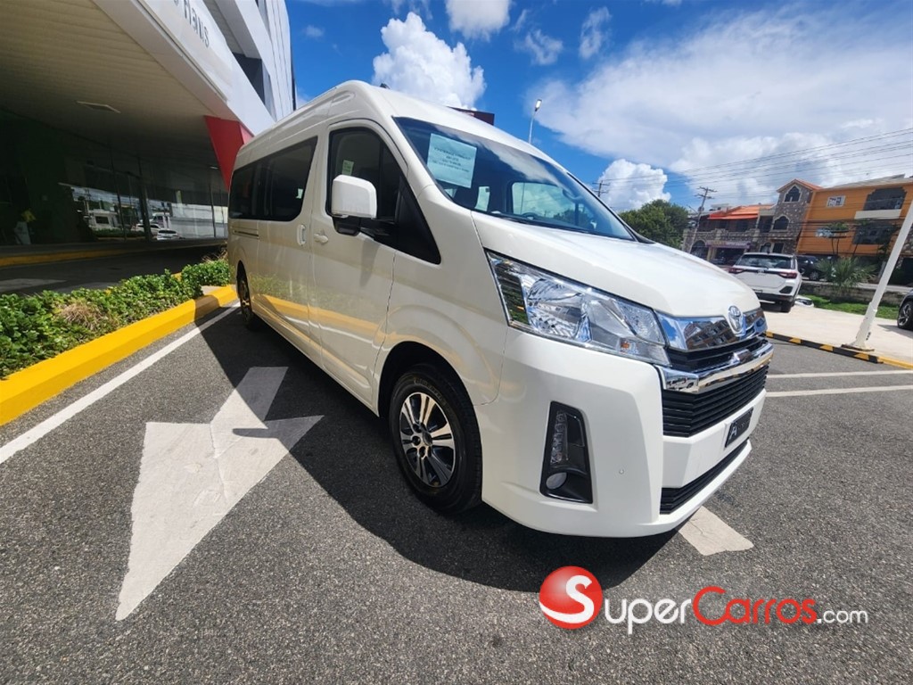 2025 Toyota Hiace GL — foto 3 / 11