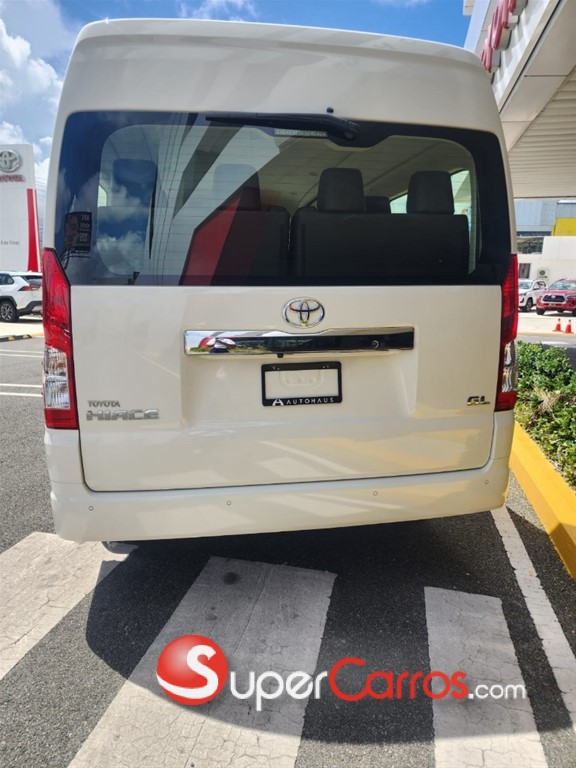 2025 Toyota Hiace GL — foto 6 / 11