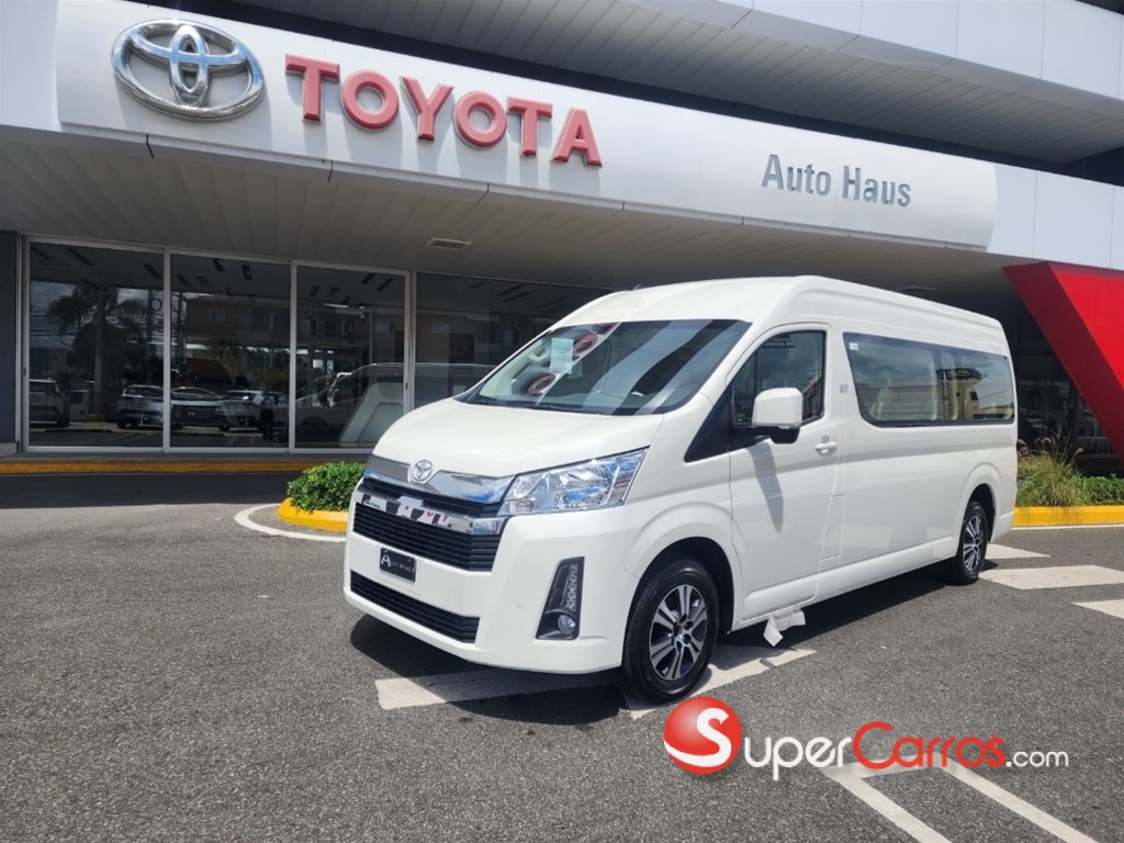 2025 Toyota Hiace GL — foto 10 / 11