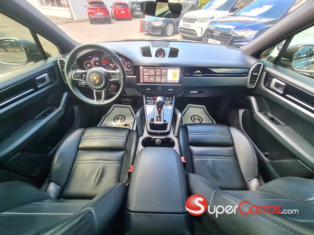 2020 Porsche Cayenne Coupe — foto 6 / 7