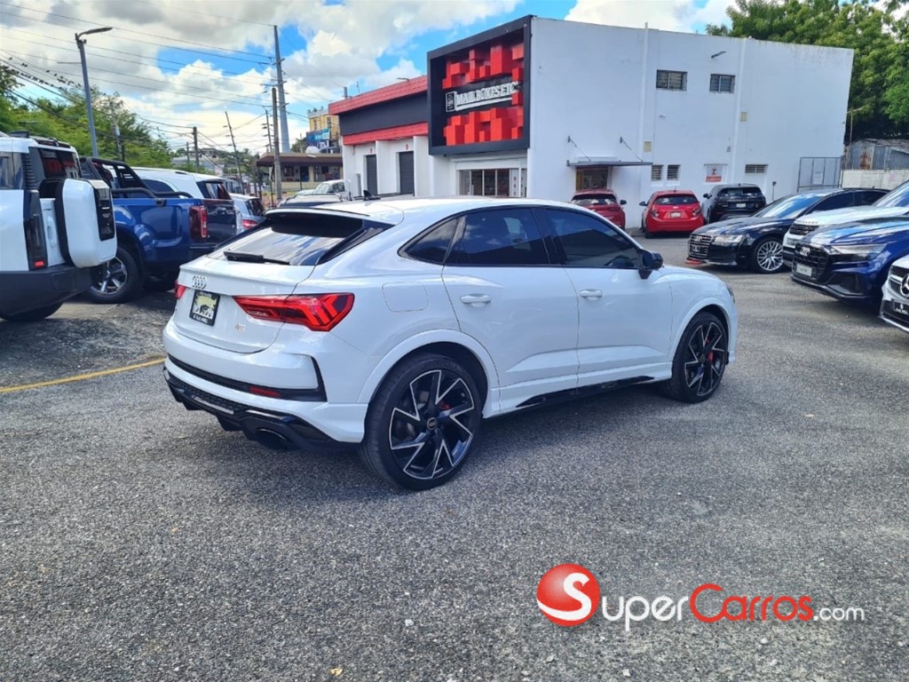 2022 Audi RS Q3 — foto 5 / 10