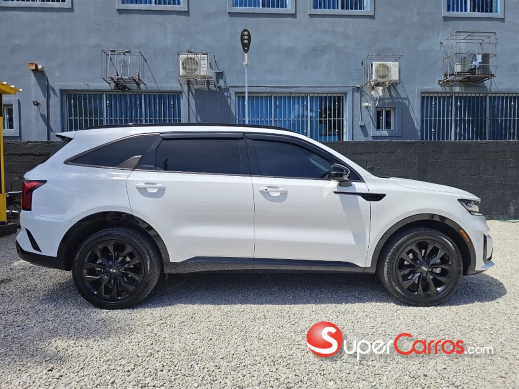 2021 Kia Sorento SXT — foto 4 / 8