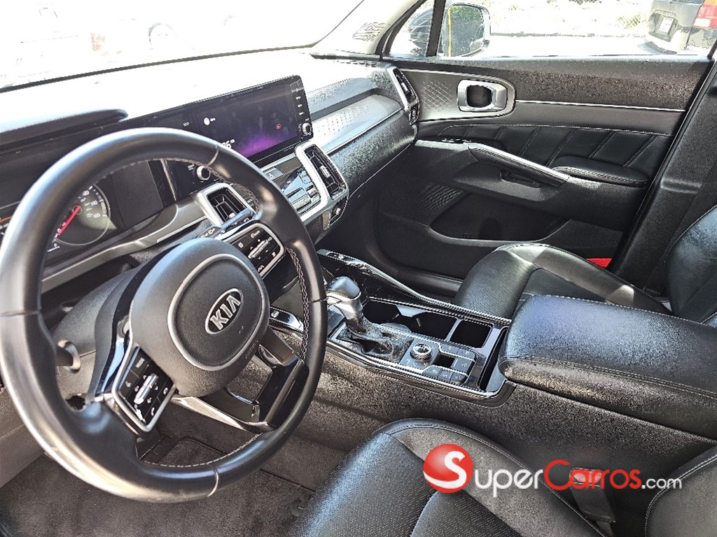 2021 Kia Sorento SXT — foto 6 / 8