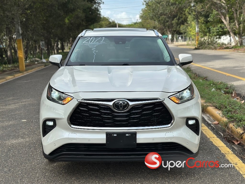 2021 Toyota Highlander Limited — foto 10 / 12