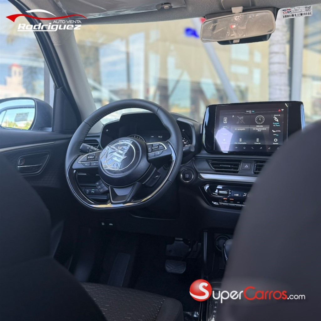 2026 Suzuki Swift GLX Hybrid — foto 2 / 9