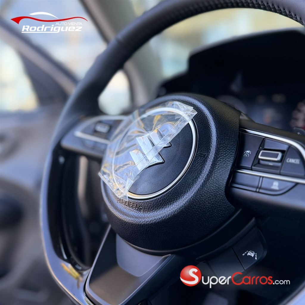 2026 Suzuki Swift GLX Hybrid — foto 5 / 9