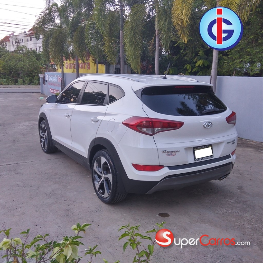 2016 Hyundai Tucson Sport — foto 5 / 10