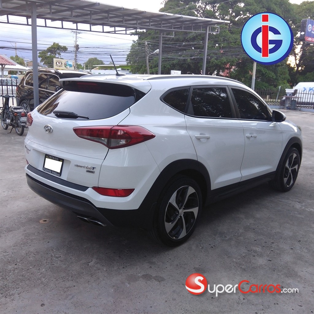 2016 Hyundai Tucson Sport — foto 7 / 10