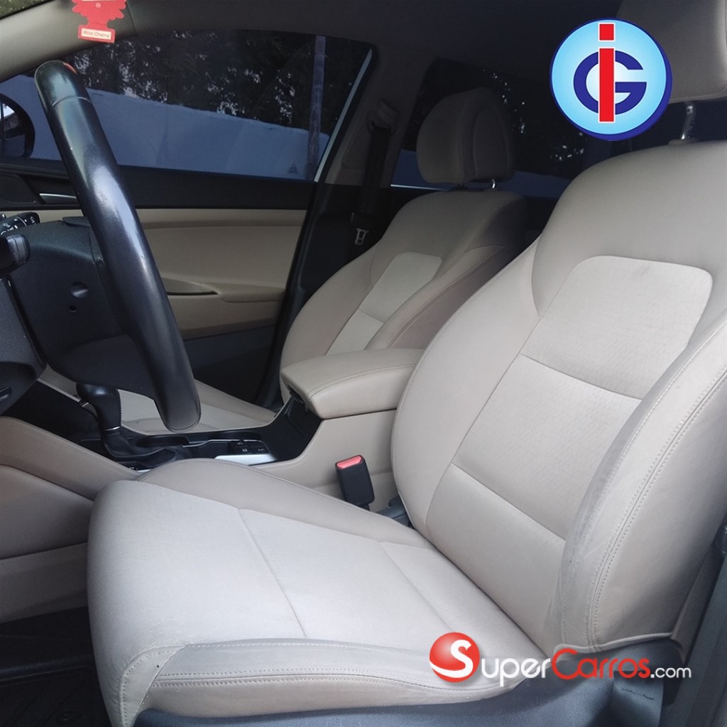 2016 Hyundai Tucson Sport — foto 9 / 10