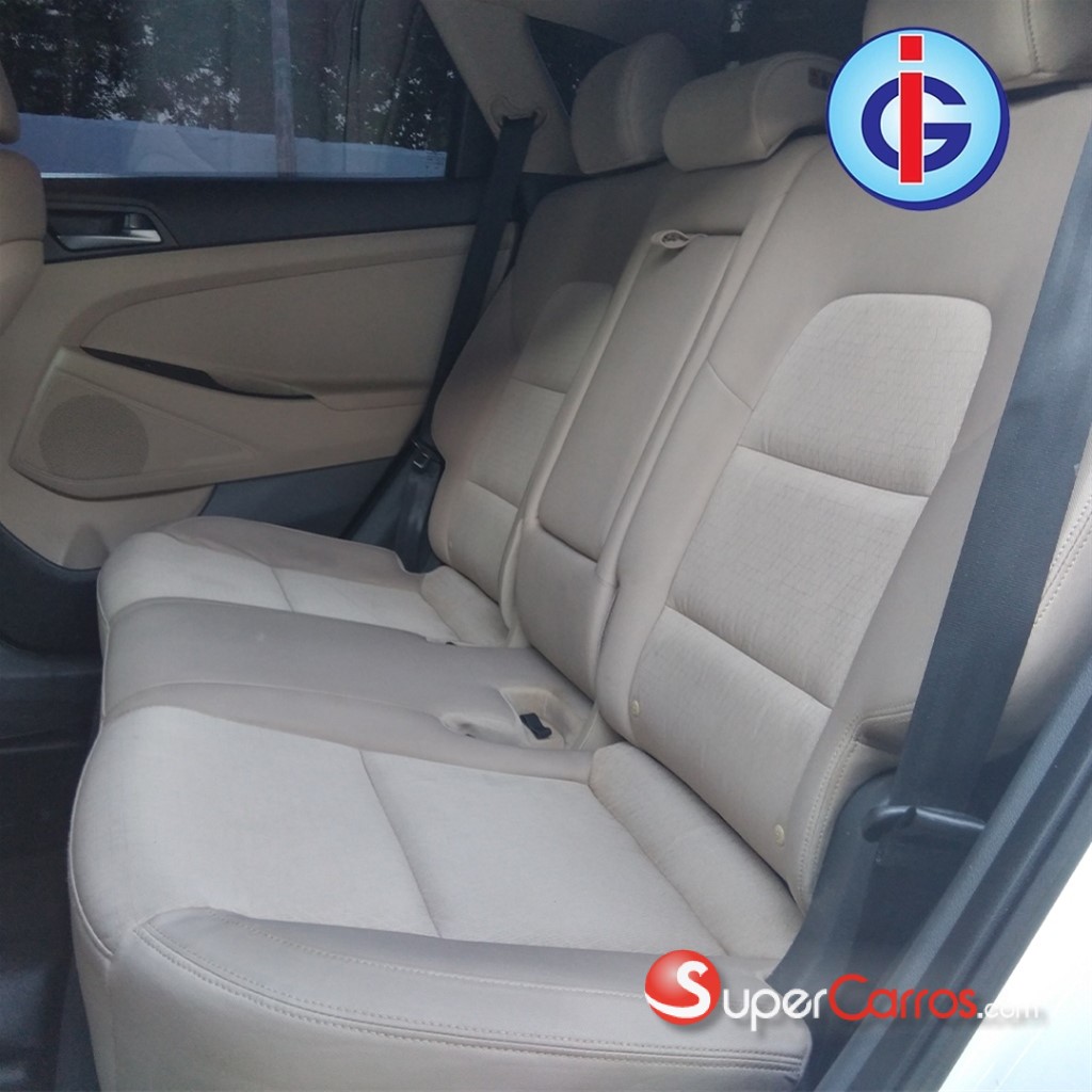 2016 Hyundai Tucson Sport — foto 10 / 10